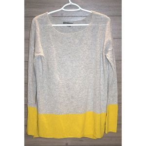 Vince Gray/Yellow Cashmere Sweater size Small